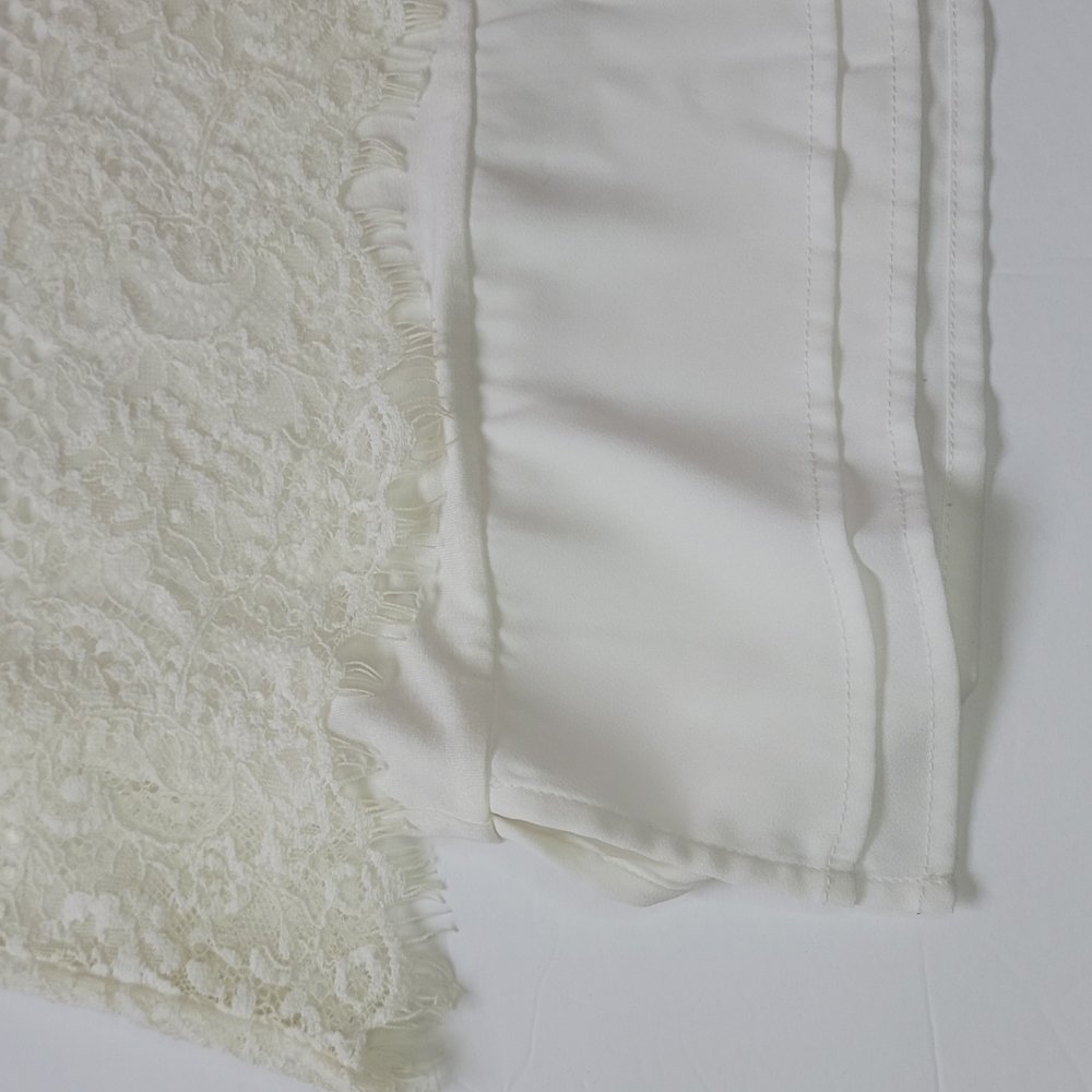 White House Black Market White Layered Lace Top/XS. - Picture 11 of 14